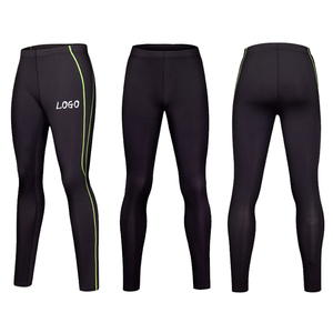 Sport Tech améliorée pour le marathon avec un pantalon de survêtement hybride en tissu à séchage rapide - Product Image 2