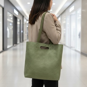 กระเป๋าถือไทเวคสั่งทำพิเศษสำหรับสุภาพสตรี ขนาด 36x34x6 ซม. กระเป๋าหิ้วหูหิ้ว พิมพ์โลโก้สีตามสั่ง รับผลิตแบบ OEM ขายส่ง ของขวัญสำหรับองค์กรและธุรกิจ - Product Image 5