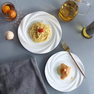 จานเซรามิกพอร์ซเลนสำหรับอาหารค่ำ ใช้กับไมโครเวฟและเครื่องล้างจานได้ ดีไซน์มินิมอลเคลือบเงา สไตล์โมเดิร์น สีขาวบริสุทธิ์ เหมาะสำหรับโรงแรมระดับไฮเอนด์ - Product Image 5