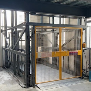 Ascenseur industriel électrique personnalisable de plate-forme d'entrepôt de <span class=keywords><strong>2T</strong></span> 3T 4T 5T ascenseurs hydrauliques ascenseur industriel de cargaison pour l'usine - Product Image 1