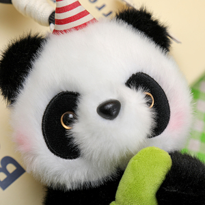 Llavero <span class=keywords><strong>de</strong></span> peluche <span class=keywords><strong>de</strong></span> panda adorable <span class=keywords><strong>de</strong></span> 18 cm al por mayor con bambú/manzana, colgante <span class=keywords><strong>de</strong></span> animal <span class=keywords><strong>de</strong></span> peluche suave para mochila y regalo - Product Image 2