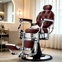 Chaise de barbier de style rétro, capitonnée ronde, base chromée brillante et détails métalliques ornés.