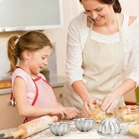 12er-Set Blumenförmige Eierkuchenformen aus Aluminiumlegierung, Wiederverwendbare Antihaft-Pudding-, Gelee-, Kuchen-, Cupcake- und Muffinformen zum Backen