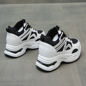 Dropshipping Baskets à plateforme et à talons compensés avec logo personnalisé 2025 Nouvelles chaussures décontractées confortables pour femmes - Product Image 3