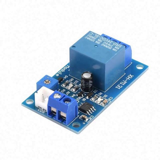 XH-M131 DC 5V 12V 24V 10A Light Control Switch Photoresistor Relay Module Detection Sensor Ness Automatic Control Module