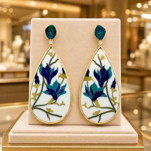 Pendientes de Oro de 18K con Diseño Floral Coreano en Forma de Lágrima, Hechos a Mano, Pendientes de Lujo para Mujer - Product Image 3