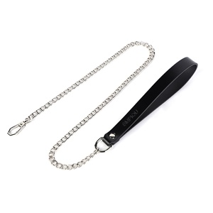 Girocollo gotico regolabile in pelle con rivetto Punk - Product Image 6