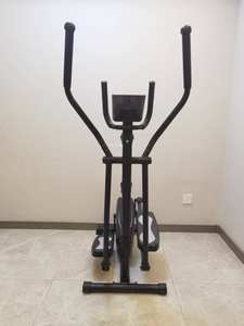 מכשיר אליפטי מקצועי ויציב לעיצוב ארגונומי חדש לשנת 2025 - Product Image 3