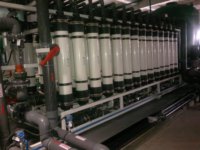 Système de Traitement d'Eau par Ultrafiltration (UF) sur Châssis, Contrôlé par PLC, avec Pompe et Moteur, Dosage et Recyclage, 25T/H, Garantie 1 An