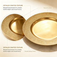 Assiette de présentation en plastique PP dorée sur mesure, avec bordure gaufrée effet galet, pour décoration de table de mariage ou de fêtes