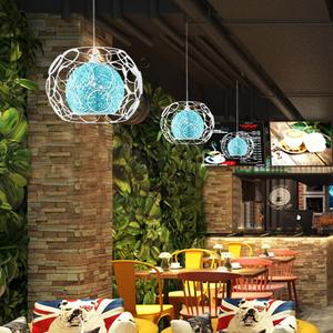 Lampes suspendues tendance en forme de boule de fer pour restaurants, comptoirs de bar, restaurants de hot pot - Éclairage commercial LED en blanc/jaune/rouge - Product Image 3