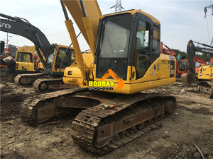 Excavatrice hydraulique Komatsu PC200-7 d'occasion, 20 tonnes, modèle 2018, moteur 107 kW, bonnes performances, marque japonaise, en vente - Product Image 5