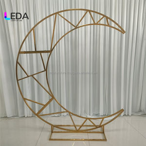 Soporte de Fondo para Bodas LEDA Moderno y Lujoso, Diseño de Luna, Color Dorado Brillante, Redondo, de Acero Inoxidable, para Decoración de Eventos - Product Image 2