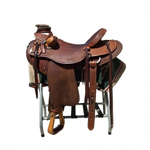 Silla de Montar Inglesa de Cuero Genuino Resistente con Diseños Personalizables de BS International, Estilo Vintage Sostenible, Directo de Fábrica - Product Image 4