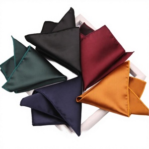 Pañuelos de Bolsillo de Poliéster de Color Sólido Rojo y Verde de Alta Calidad al por Mayor, Pañuelos de Mano para Hombre, Casuales, para las Cuatro Estaciones - Product Image 2