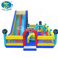 Le château gonflable extérieur gonflable peut être personnalisé toboggan INFLATANLE Le matériau utilise un château gonflable en PVC pour la fête