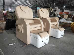 Equipo de salón de uñas de lujo moderno Silla de spa de pie Rosa Silla de pedicura de masaje eléctrico con surf ligero para salón de belleza - Product Image 3