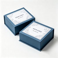 Boîte d'emballage personnalisée pour chocolats à faible MOQ, boîte à macarons de qualité alimentaire avec compartiments, boîte à bonbons magnétique avec LOGO