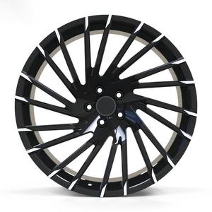 Adaptado a ruedas personalizadas, rendimiento ganador de carreras: las ruedas porosas de aleación de acero y aluminio le dan una ventaja en la pista - Product Image 2