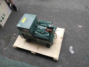 Compresseur semi-hermétique 15HP 4PES-15 Compresseur de réfrigération Compresseur de stockage frigorifique pour <span class=keywords><strong>chambre</strong></span> froide - Product Image 2