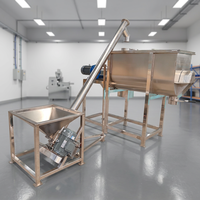 Mélangeur à ruban automatique compact 500L 1000L avec chauffage par enveloppe pour épices, liquides et poudres sèches, doté d'un convoyeur par pulvérisation