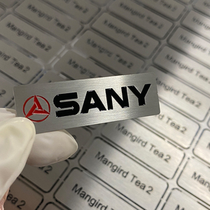 Nouveau design <span class=keywords><strong>plaque</strong></span> signalétique en aluminium anodisé <span class=keywords><strong>plaque</strong></span> de signalisation laiton acier inoxydable étiquette d'étiquette d'actif logo en métal - Product Image 3
