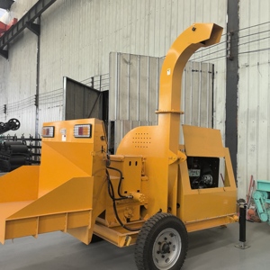 Le broyeur de <span class=keywords><strong>bois</strong></span> Mobile Garden peut traiter des branches et des troncs d'arbres de différentes duretés et offre de larges perspectives d'application. - Product Image 4