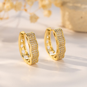 Boucles d'oreilles créoles en or 18 carats avec zircon micro-incrusté, forme géométrique ovale, pour femme, bijoux d'anniversaire - Product Image 1