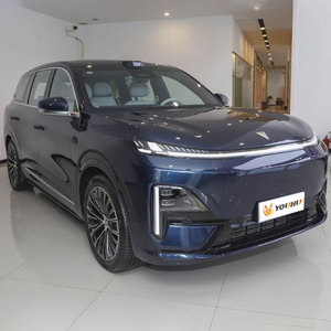 سيارة طاقة جديدة عالية الأداء من 6 مقاعد من نوع SUV can Depal S9 Max Ultra 4WD تشانكان Deepal S09 للبيع - Product Image 3