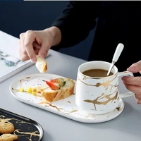 Style européen de luxe, grain de marbre doré, tasse de thé de l'après-midi, tasse à café avec cadre en or, ensemble cuillère et soucoupe, porcelaine turque