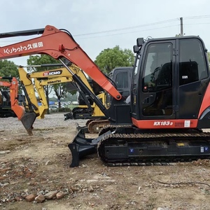 Mini-excavatrice Kubota KX183 d'occasion, 8 tonnes, hydraulique, sur chenilles, exportée du Japon - Product Image 2