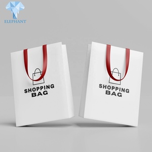 China Manufacturers Cheap Handbag Black and White Paper Bag With Logo Print - Product Image 4