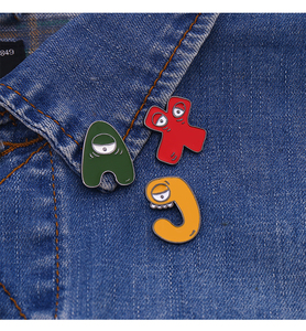 Pin <span class=keywords><strong>de</strong></span> solapa <span class=keywords><strong>de</strong></span> metal esmaltado con diseño <span class=keywords><strong>de</strong></span> 26 letras del alfabeto <span class=keywords><strong>inglés</strong></span>, monstruo <span class=keywords><strong>de</strong></span> dibujos animados, insignia creativa y colorida para sombrero, accesorios. - Product Image 4