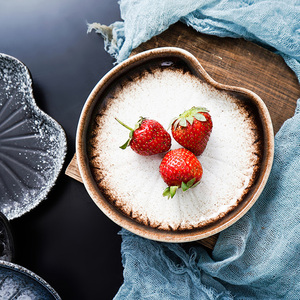 Японская керамическая тарелка из глины, 5 дюймов, неглубокая, в форме листа лотоса, минималистичная, для дома, для закусок и еды - Product Image 4