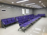 Chaises d'attente modernes pour hôpital, 3-4 places, en métal et PU, pour aéroport, réception, banque, gare et salle d'attente de parc