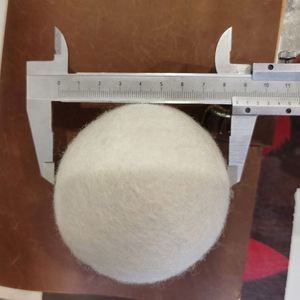 Boules de séchage réutilisables en laine naturelle blanche, adoucissant textile pour sèche-linge - Product Image 3