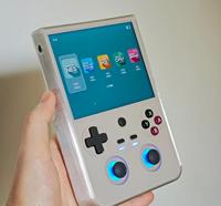 Consola de Videojuegos Retro Portátil Anbernic RG477V, Pantalla LTPS Integrada de 4.7 Pulgadas, Android 14, Chip SOC 5G, Reproductor de Video para PSP PS2 RG477V