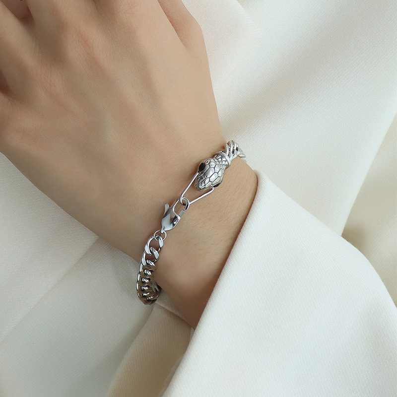 Bracelet Chaîne Cubaine Pour Femme – Plaqué Or – Acier Inoxydable – Style Tendance – Neuf Sans Emballage