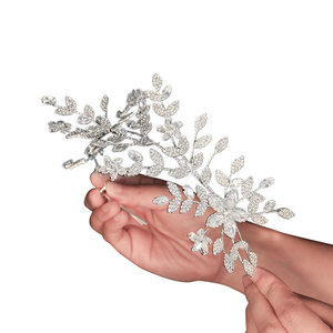 Diadema <span class=keywords><strong>de</strong></span> <span class=keywords><strong>Novia</strong></span> Original <span class=keywords><strong>de</strong></span> Alta Gama con Diseño Vintage <span class=keywords><strong>de</strong></span> Hojas y Enredaderas, Ligera y Lujosa, con Pedrería <span class=keywords><strong>de</strong></span> Circonio Completo, Accesorios para el Cabello - Product Image 1
