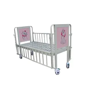 BT-AB002 सस्ते 1 क्रैंक मैनुअल बच्चों ओर रेल पहियों के साथ बिस्तर चिकित्सा बाल चिकित्सा बिस्तर गद्दा कीमत