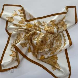 100% <span class=keywords><strong>foulard</strong></span> en satin de soie 12mm uni froissé 65cm <span class=keywords><strong>carré</strong></span> avec serviette de dame au design papillon <span class=keywords><strong>doré</strong></span> - Product Image 5