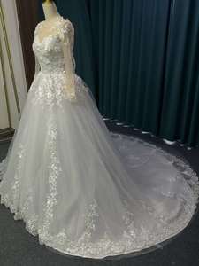 Robe de mariée moderne de luxe sexy en dentelle florale drapée avec appliques, prix d'usine, nouvelle collection - Product Image 6