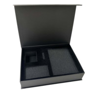Boîte d'emballage de bijoux de luxe personnalisée, fermeture magnétique, boîte cadeau rigide avec insert en mousse