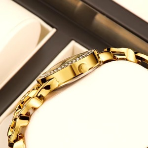 Luxury Gold Alloy Stainless Steel Analog Watch Unisex Rhinestone Skeleton Quartz Fashion Waterproof Sports Gift Box - Product Image 3
