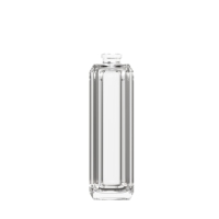 Approvisionnement direct en usine Bouteille de pulvérisation en verre carrée de luxe de 100ml étiquetée avec logo pour diffuseur et emballage Surface polie