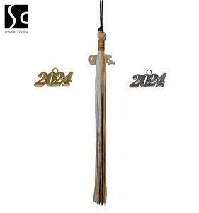 2024 Forest Green/old Gold 2 Color Graduation Cap Tassel Pendant With Year Plate Academic Tassels With Charm
