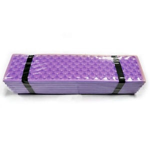 Tapis <span class=keywords><strong>de</strong></span> couchage pliable CZFIT Egg Nest en mousse ultralégère, forme rectangulaire <span class=keywords><strong>nid</strong></span> <span class=keywords><strong>d</strong></span>'<span class=keywords><strong>abeille</strong></span>, 2 cm, pour camping, <span class=keywords><strong>plage</strong></span> et tente - Product Image 3