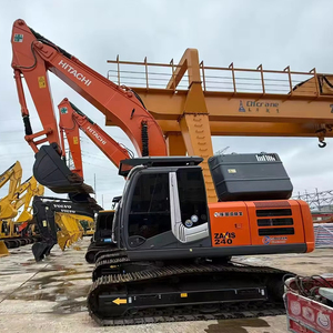 Excavatrice Hitachi ZX240LC d'occasion en bon état, 24 tonnes, disponible en stock limité, prête à être expédiée, excellent rapport qualité-prix - Product Image 1