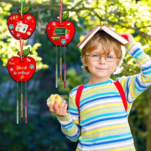 Kit de carillon éolien en bois DIY en forme de pomme, fournitures d'artisanat <span class=keywords><strong>pour</strong></span> la rentrée scolaire, ensemble de peinture <span class=keywords><strong>pour</strong></span> enfants, cadeau <span class=keywords><strong>pour</strong></span> enseignant, décoration intérieure, cadeau éducatif - Product Image 5
