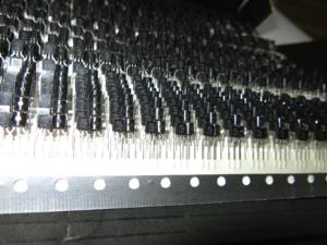 Puce Livraison Gratuite 100PCS BS170 BS107A BS107 BS107ARL1G BS270 BS250 BS208 BS108 TO-92 TO92 DIP BS108ZL1G - Product Image 2